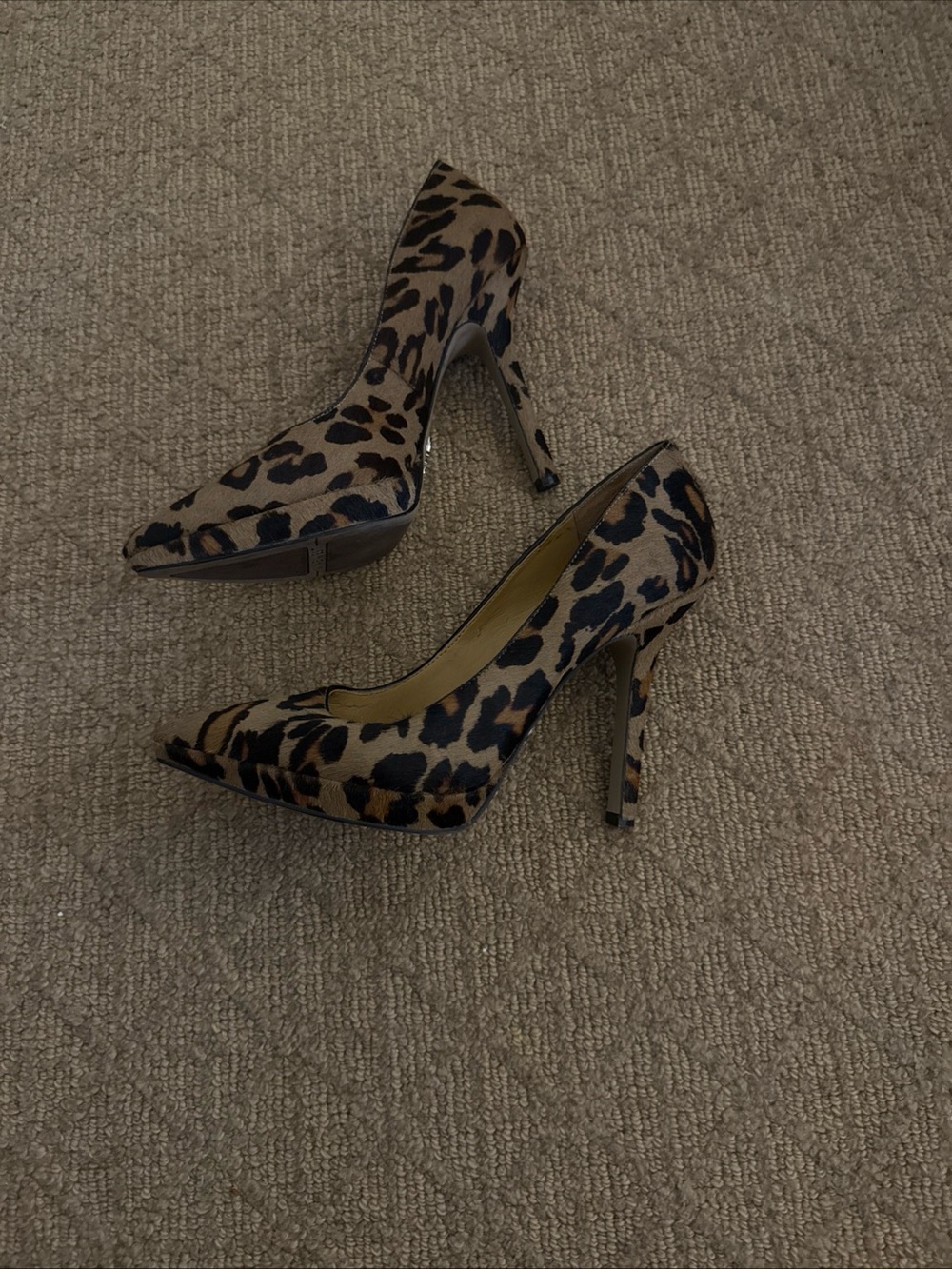 Nine West Leopard-Print Pointed Toe Pumps in Tan and Black - Picture 5 of 6